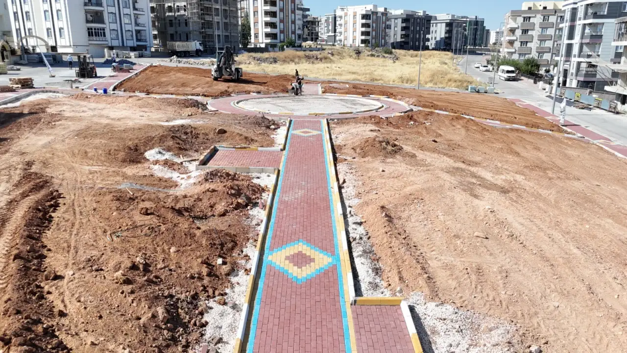 Şanlıurfa'nın O İlçesinde Dev Yeşil Hamlesi