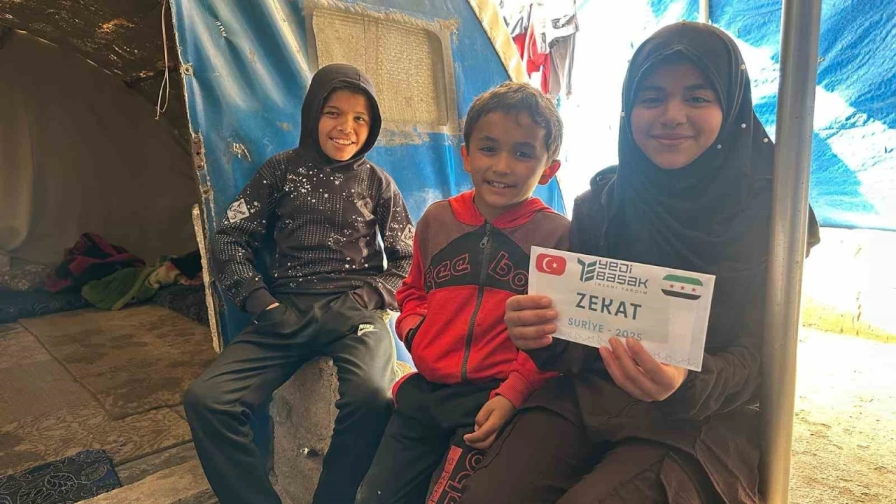 Fitre ve Zekat Dağıtımlarına Devam Ediyor
