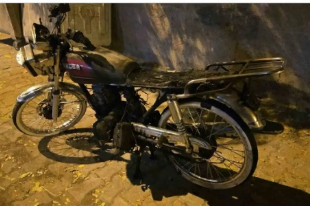 Siverek’te Apartman Girişinde Yanan Motosiklet Mahallede Korku Dolu Anlar Yaşattı