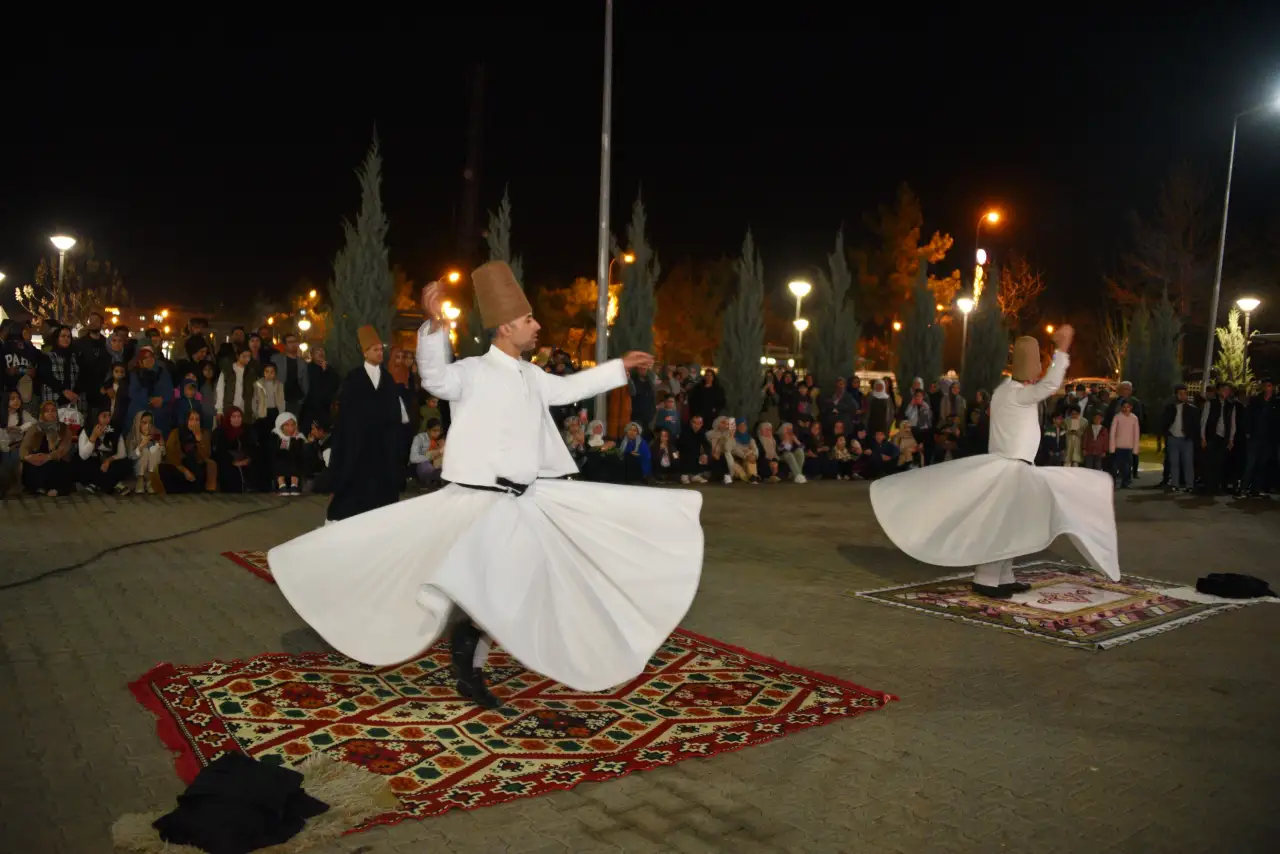 Siverek’te Ramazan Etkinlikleri Büyük İlgi Görüyor!
