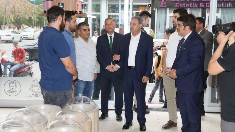 Öğrenciler Esnafa Emanet