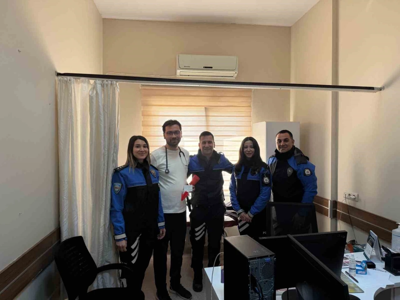 Emniyetten14 Mart Tıp Bayramı’nda Doktorlara Anlamlı Jest