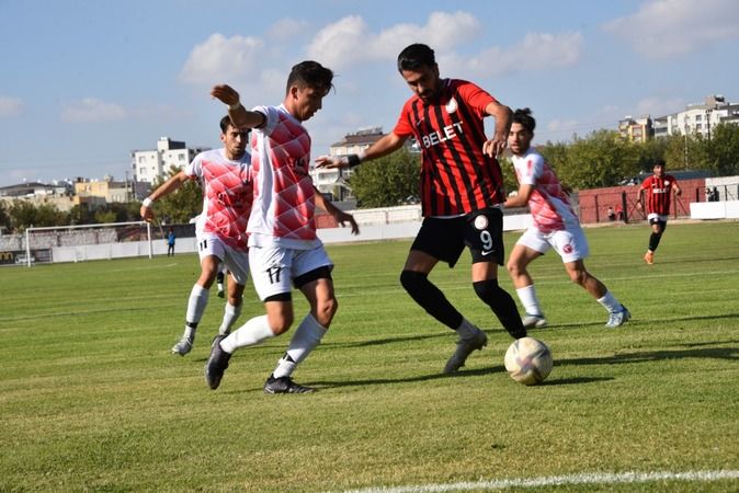 Siverek Belediyespor, Ev Sahipliğinde 3 Puanı Kaptı!
