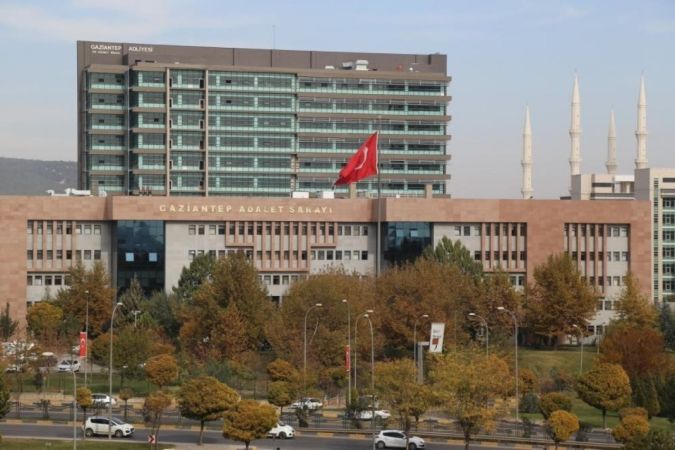 Deprem Felaketinde Tutuklanan Eski Belediye Başkanının
