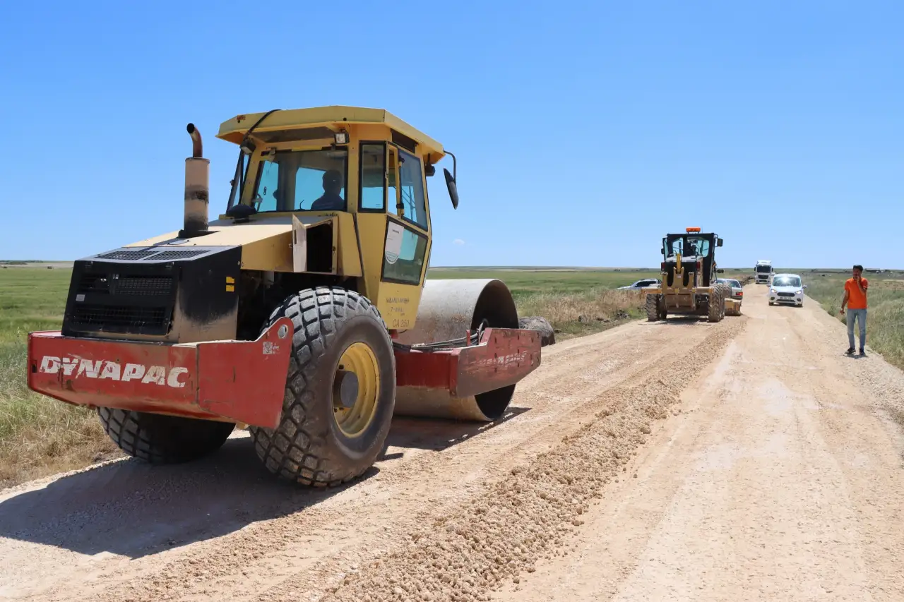 Hilvan Kırsalında Ulaşım Çilesi Bitiyor: Büyükşehir'den 6 Kilometrelik Modernizasyon Hamlesi