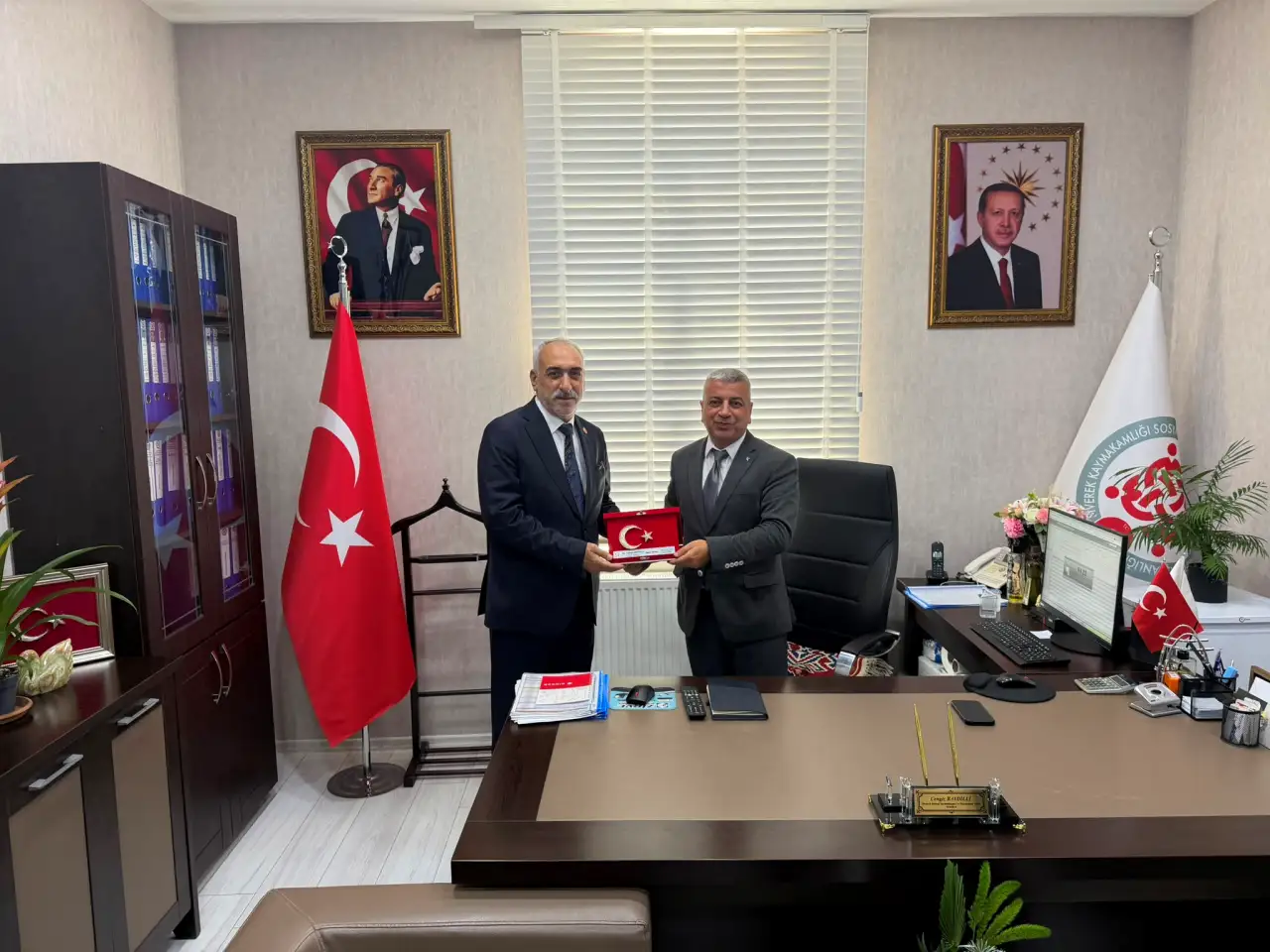 MHP Siverek İlçe Başkanı Gülel’den Vakıf Müdürü Baydilli’ye Ziyaret