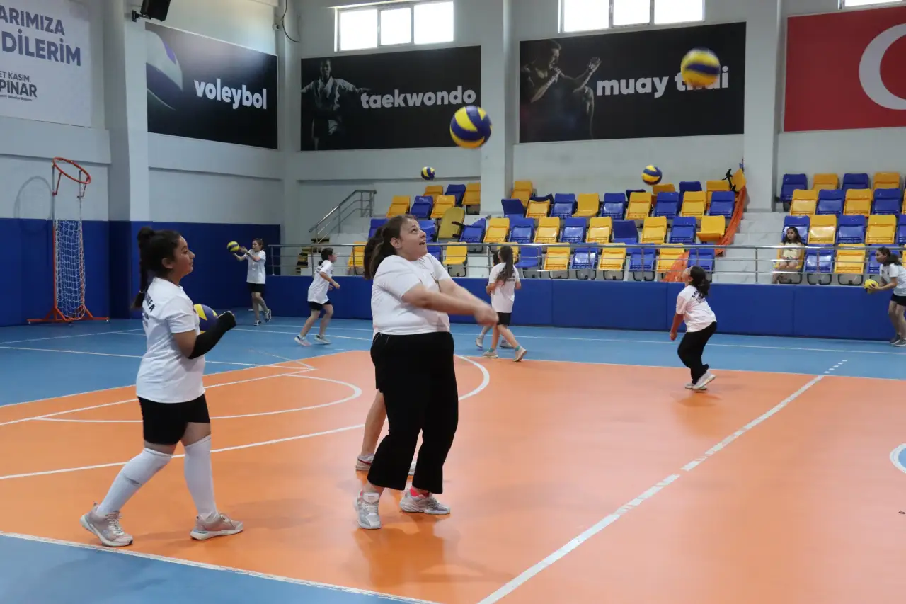 Şanlıurfa’da Kız Çocukları Sporla Geleceğe Hazırlanıyor