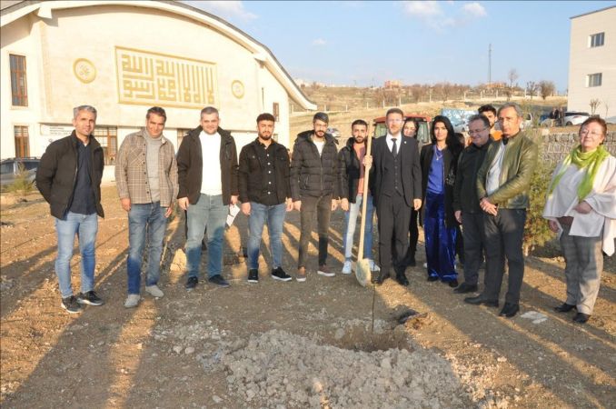 Üniversitesi'nde Yeşillendirme Harekatı