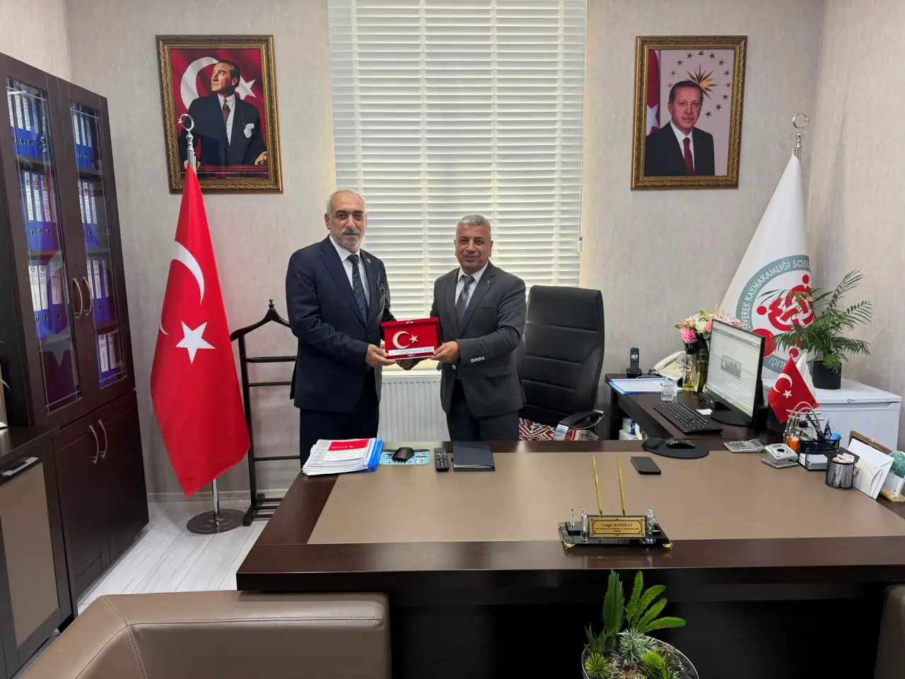 MHP Siverek İlçe Başkanı Gülel’den Vakıf Müdürü Baydilli’ye Ziyaret