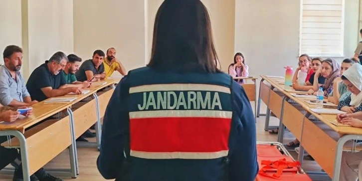 Jandarmadan Güvenli İnternet Eğitimi