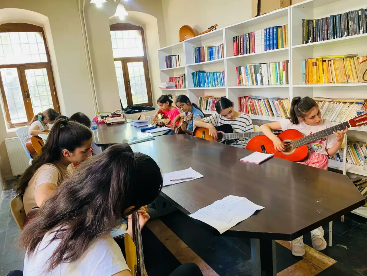 Siverek'te Kültürel, Sanatsal ve Sportif Faaliyetler Başladı