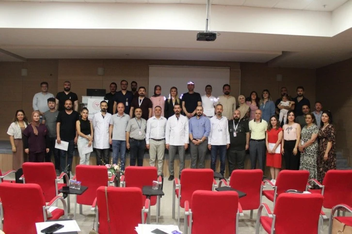 Hemşirelere "Acil Bakım Hemşireliği Sertifikasyon Eğitimi" Verildi