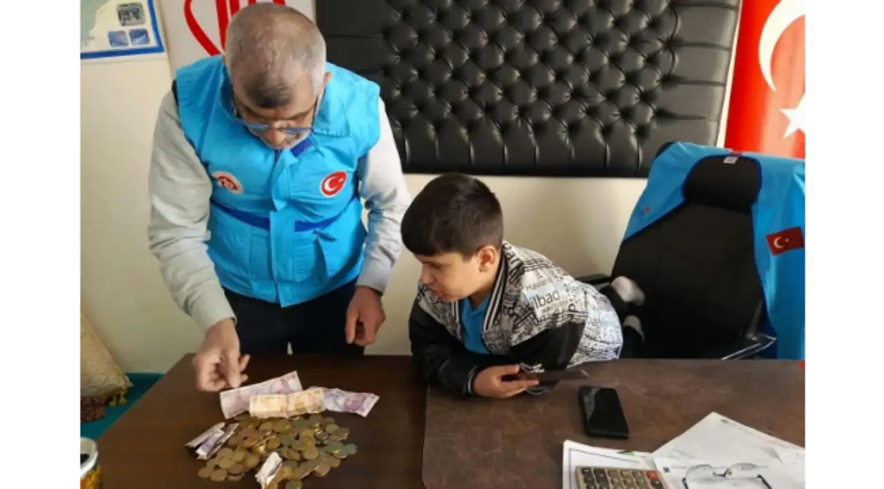 Minik Yüreklerden Gazze’ye Gönülden Uzanan Yardım Eli