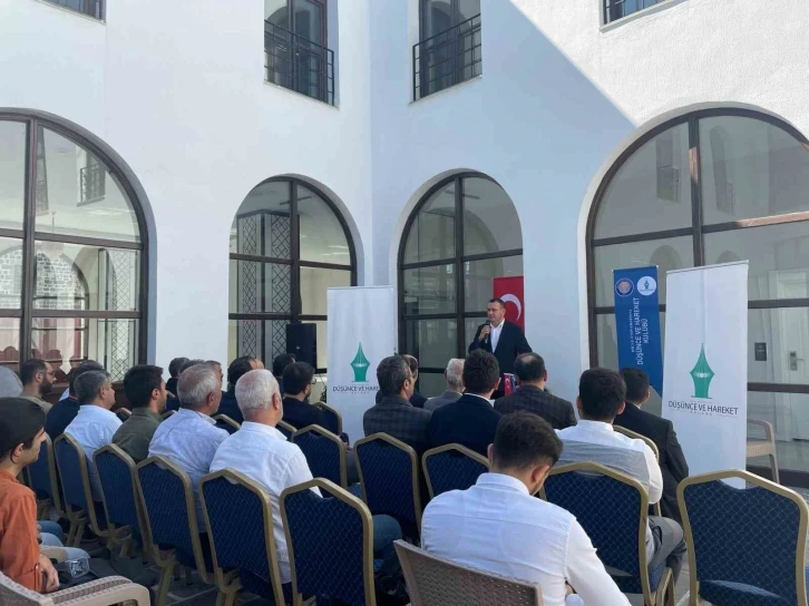 “Bir Hukukçunun Meslek Notları” Programı Düzenlendi