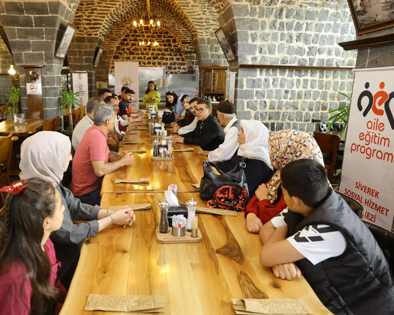 Siverek'te Gönüller Birleşti: Üç Kuşak, Tek Sofra, Ortak Gelecek