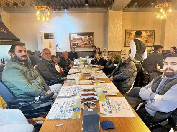 Potaların Engel Tanımayan Kahramanları İftar Sofrasında Siverek’te Gönül Köprüsü Kuruldu