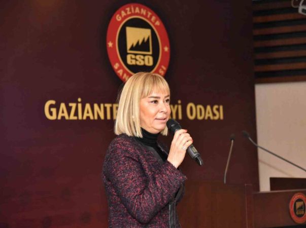 Üreten Kadınları Güçlü Yarınlara Hazırlıyor