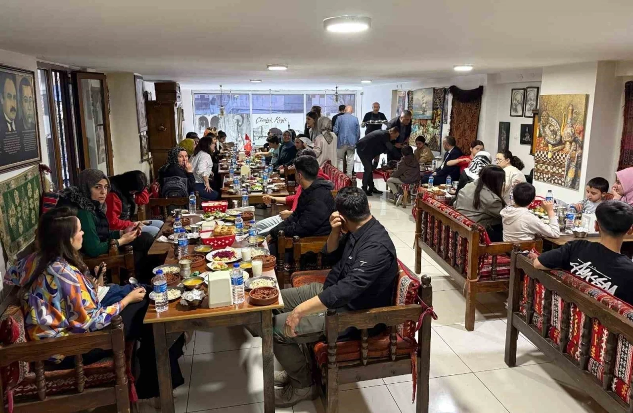Öksüz ve Yetim Çocuklara İftar Programı