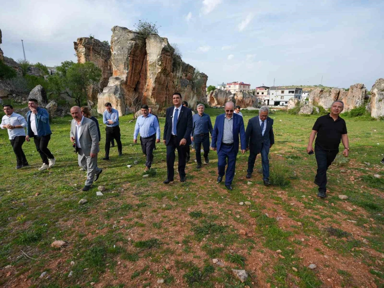 Başkan Yılmaz’dan Dülük Antik Kent Müjdesi: “Geri Sayım Başladı”
