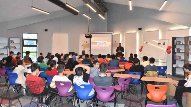 Öğrencilere Teknolojik Bağımlılık Semineri