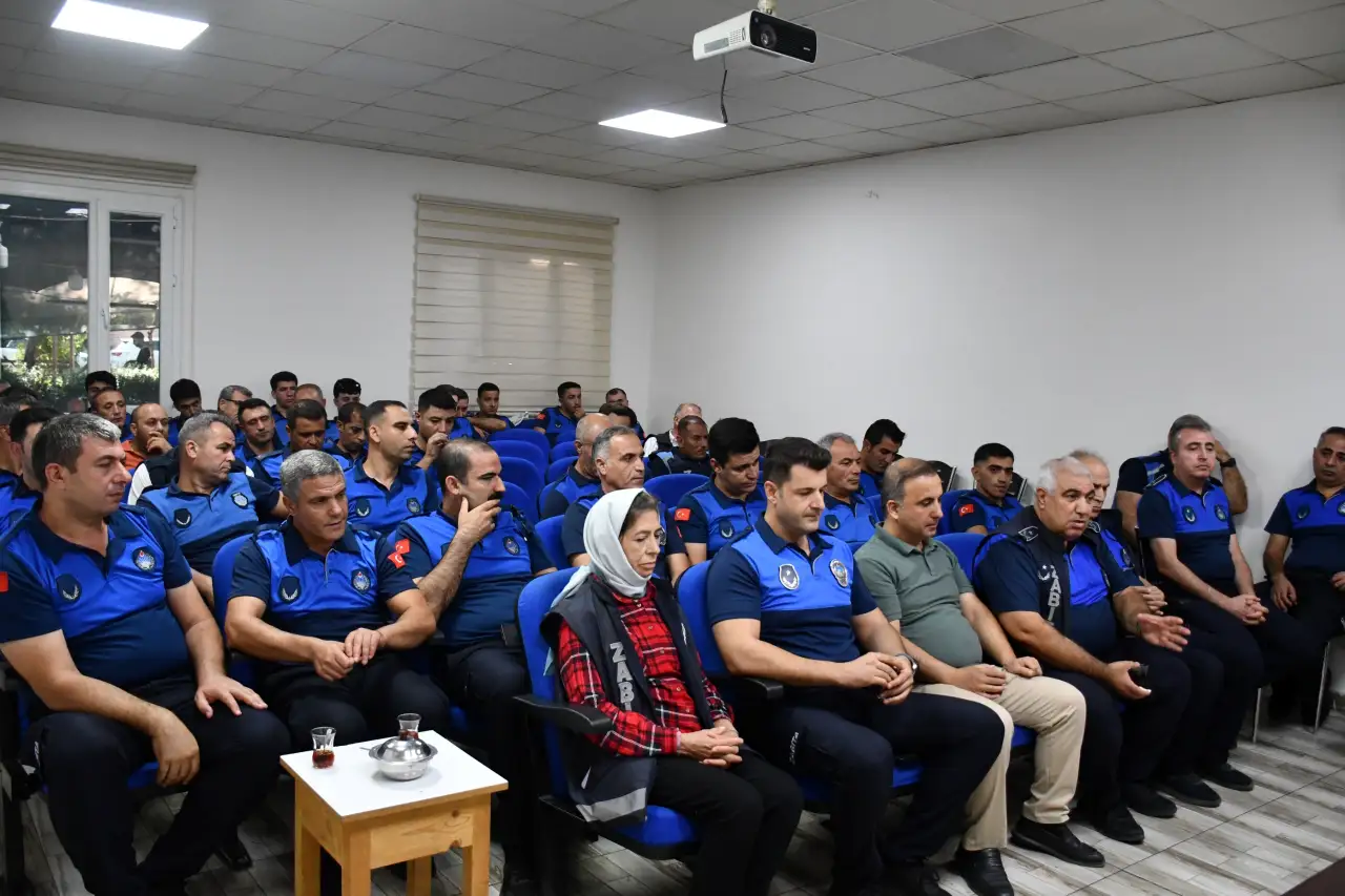 Siverek’te Zabıta Personeline Zabıta Haftası Ziyareti