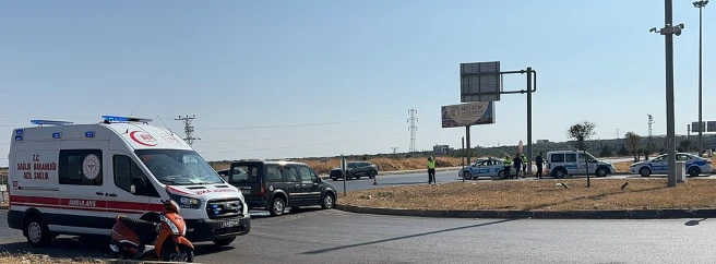 Motosiklet ve Hafif Ticari Araç Çarpıştı