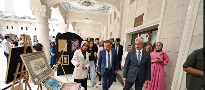 Kadın Kursiyerlerin Eserleri Sergide Satışa Sunuldu