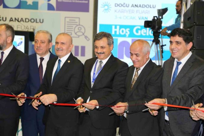 Doğu Anadolu Kariyer Fuarında