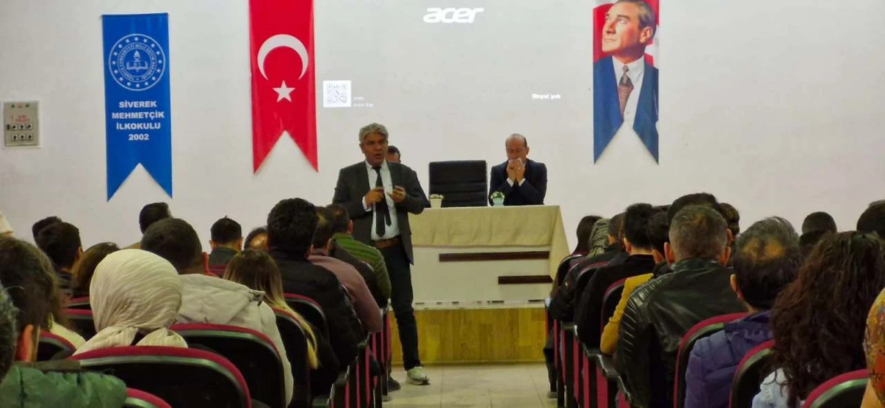 Siverek’te Eğitim Masaya Yatırıldı