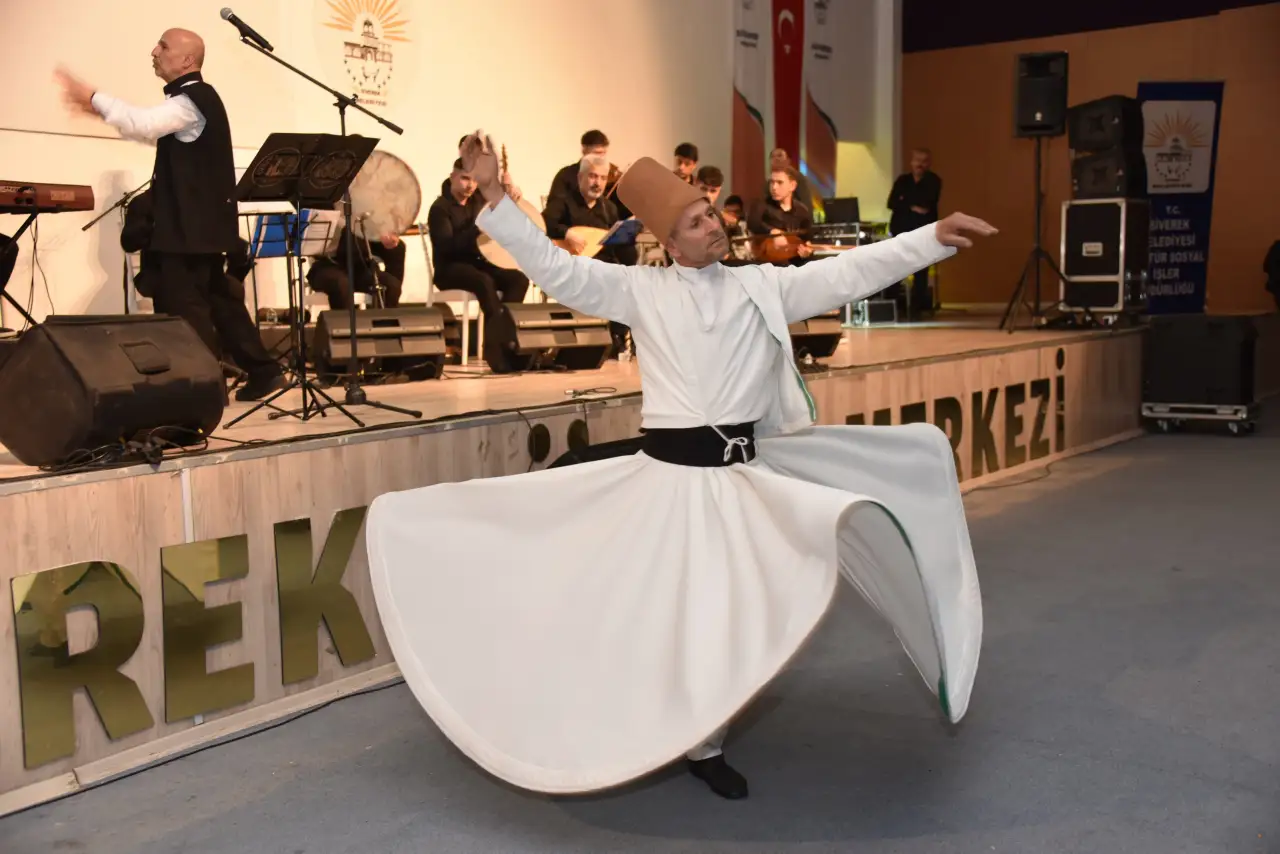 Siverek’te Tasavvuf Ezgileri ve Sema Gösterisiyle Unutulmaz Gece