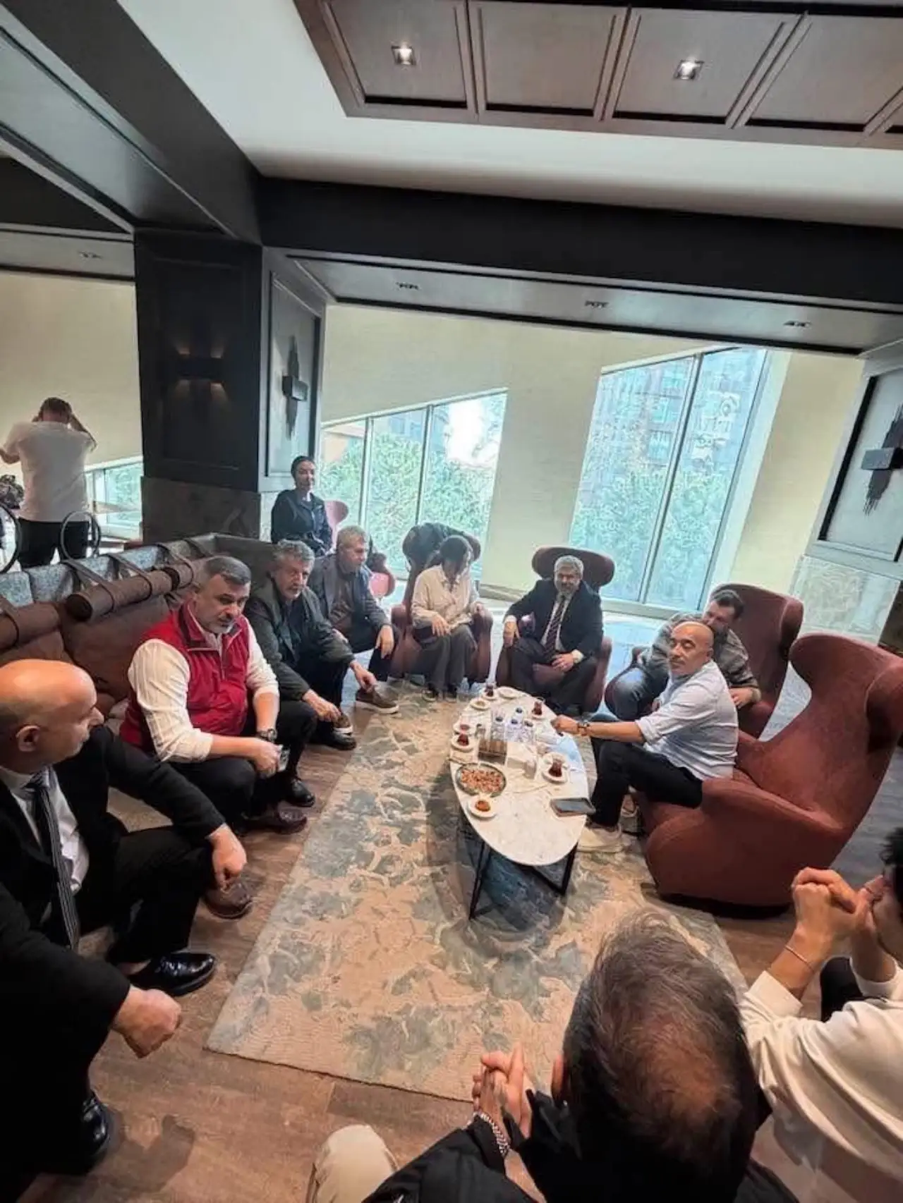 İş İnsanı Fatih Mehmet Bucak’tan İbrahim Tatlıses’e Vefa Ziyareti