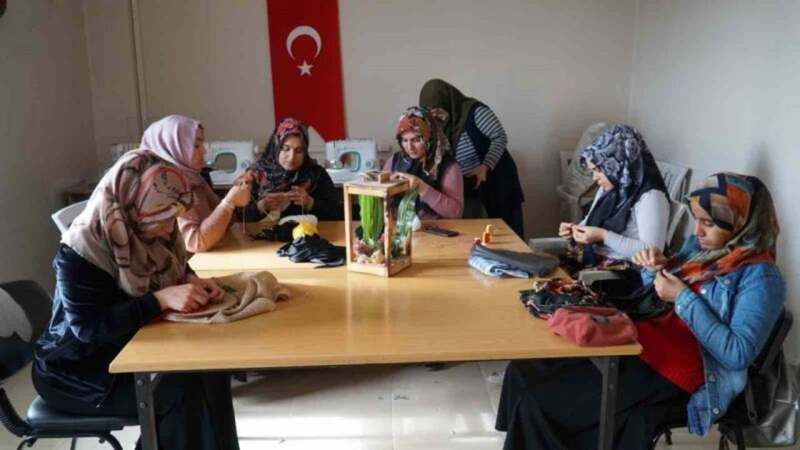 Kadınlara Özel Kurslar: Güçlü Kadın, Güçlü Toplum