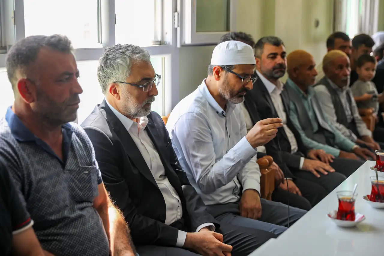 Bakan Işıkhan: Anız Yangınlarında Hayatını Kaybedenlerin Yakınlarına Destek Veriyoruz