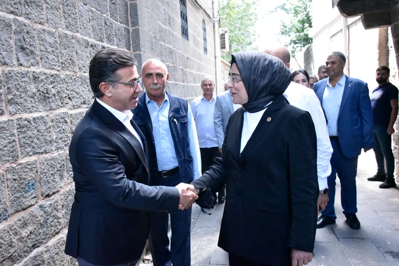 Milletvekili Cevahir Asuman Yazmacı Siverek'te