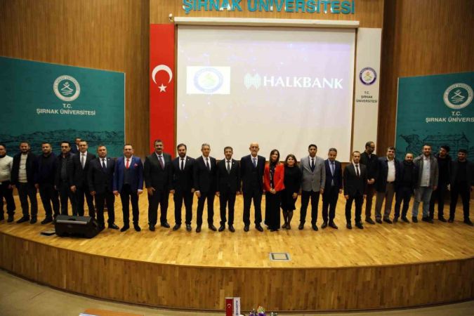 Üniversitesi'Te "Low Code Eğitimi ve Kariyer Semineri" Gerçekleşti