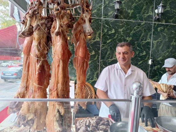 Uykuyu Bölen Lezzet ’Büryan Kebabı’