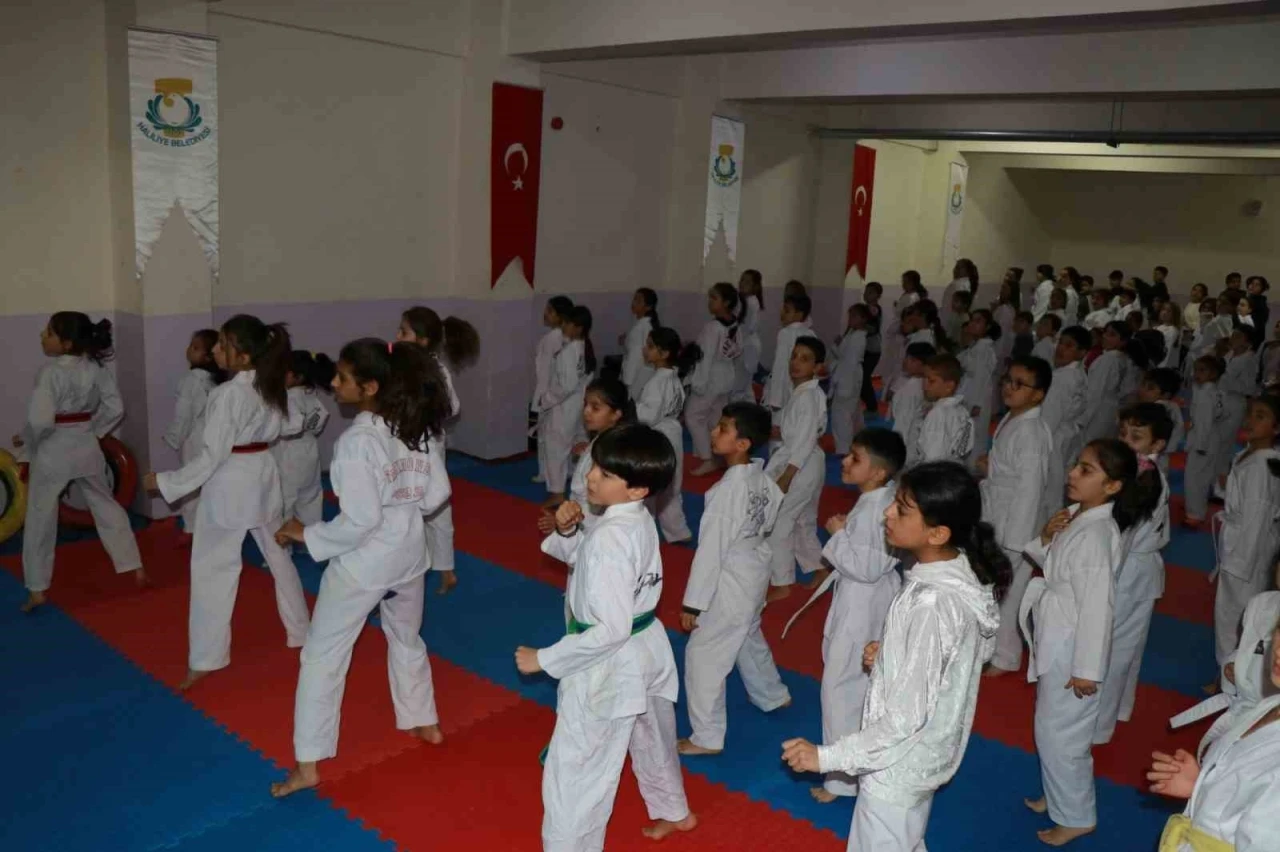 Spora Destek Artıyor