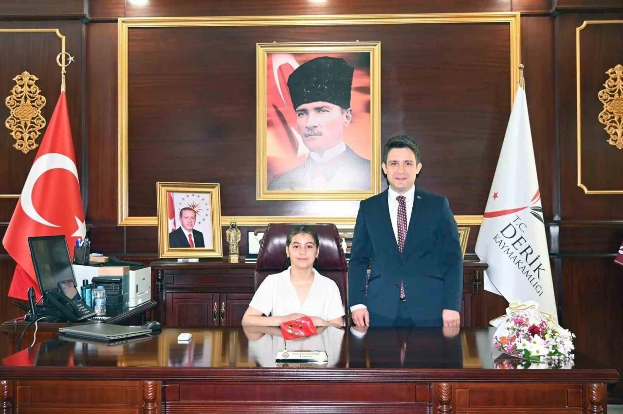 Öğrencinin Duygu Dolu Mektubuna Kaymakam Bayraklı Kayıtsız Kalmadı