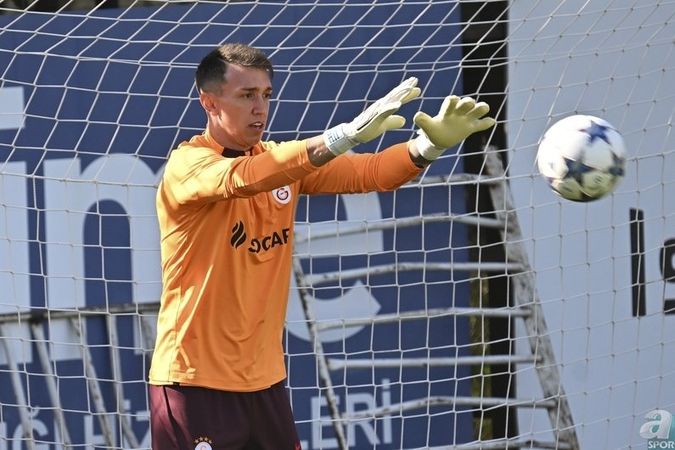 Galatasaray'da Muslera Endişesi!