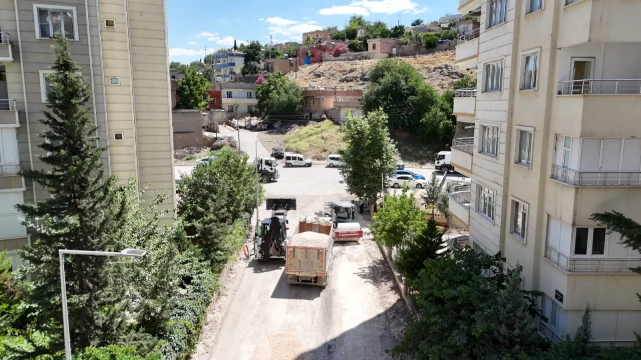 Başkan Nihat Çiftçi Akpıyar’daki Çalışmaları Yerinde İnceledi