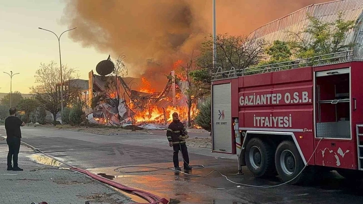 Dumanlar Gökyüzünü Kapladı