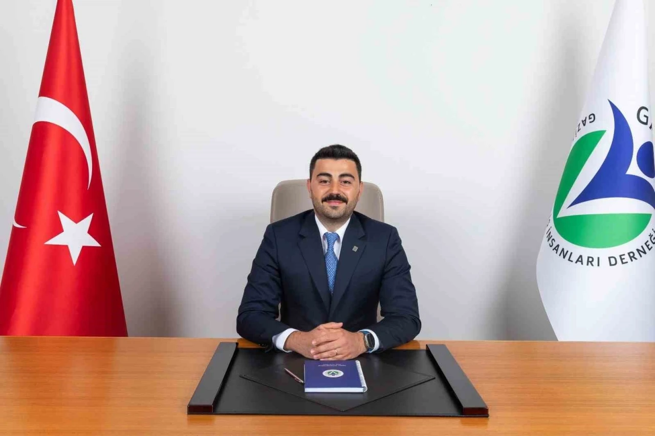 Öğretmenler Gününü Anlamlı Bir Mesajla Kutladı