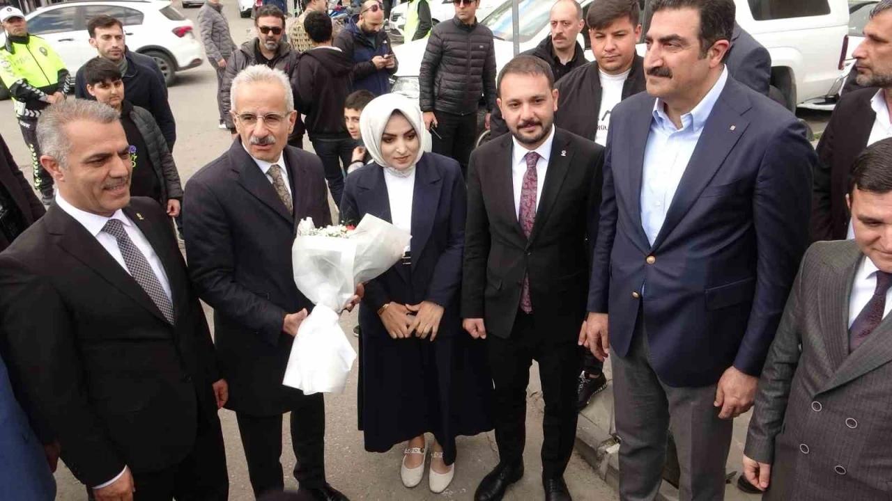 Bakan Uraloğlu, AK Parti Başkanlığını Ziyaret Etti