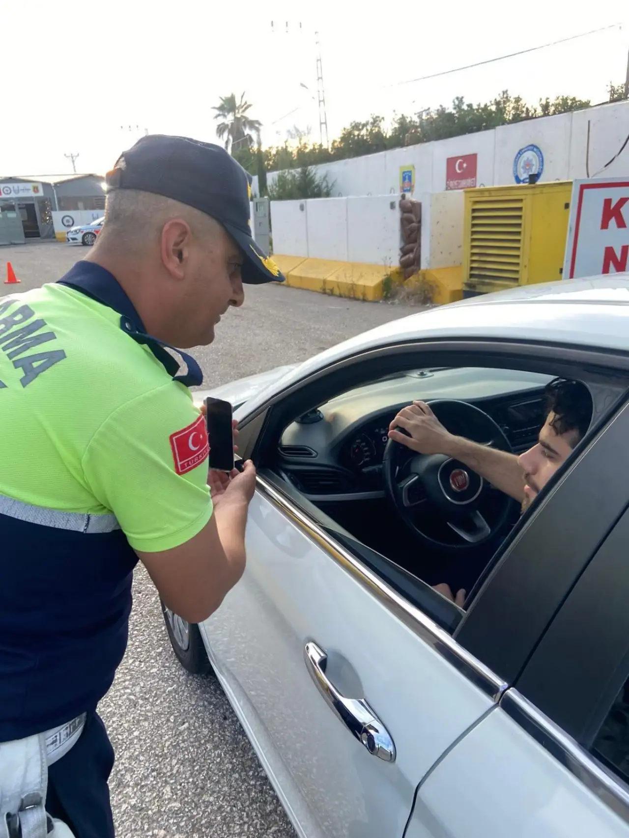 Hayat Kurtaran Teknoloji: Şanlıurfa Jandarması "Hayat 112 Acil" Uygulamasını Tanıttı