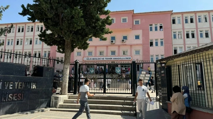 Kilis'te YKS Heyecanı: TYT ile Sınav Maratonu Başladı