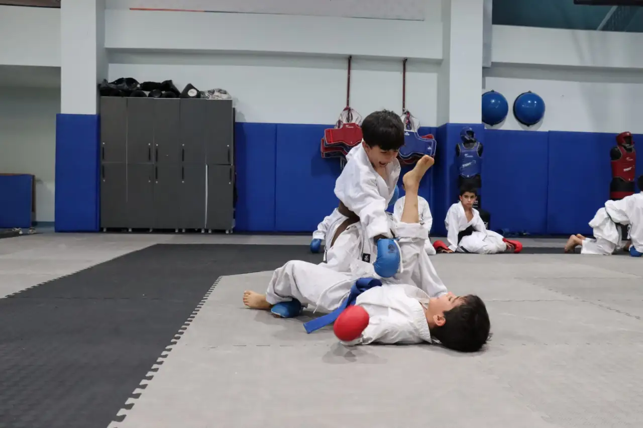 Karate Kurslarına Geleceğin Şampiyonları Yetişiyor
