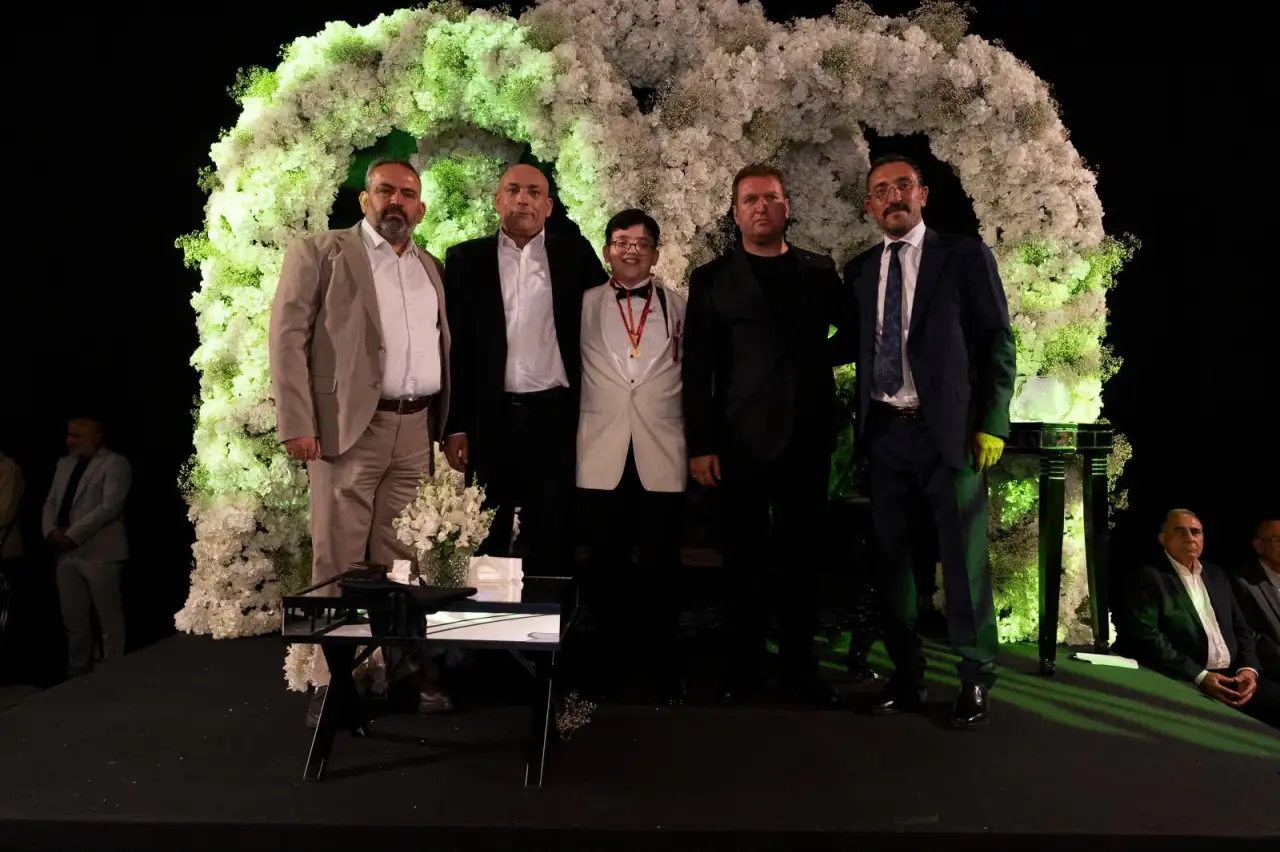 İzmir’de Gülel Ailesinin Görkemli Sünnet Şöleni Hafızalara Kazındı