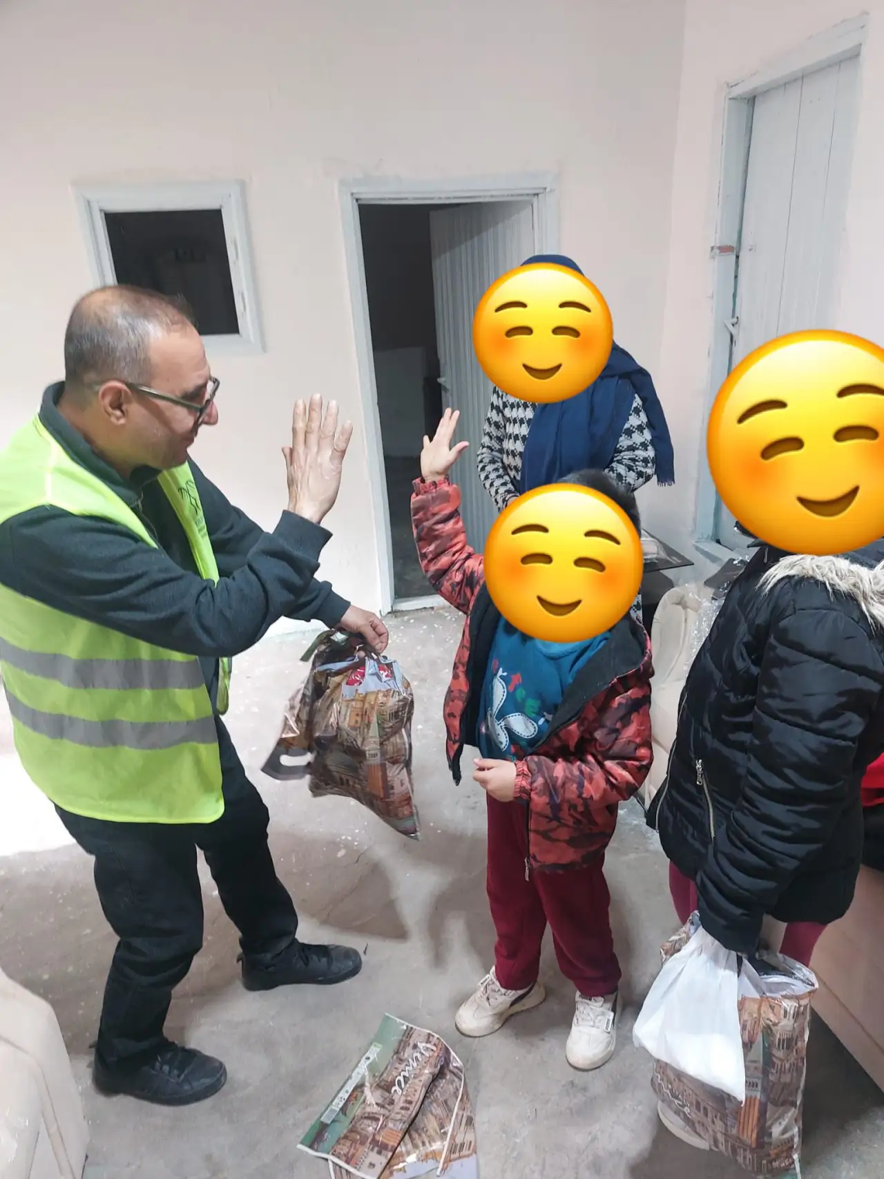 Siverek’te Yetim ve İhtiyaç Sahibi Çocuklara Bayram Sevinci