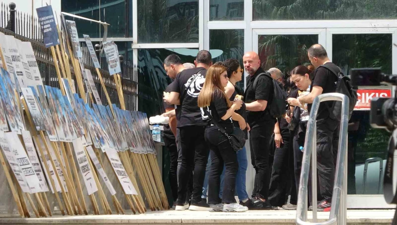 Grand İsias Otel Davasında Kamu Görevlileri İlk Kez Hakim Karşısında