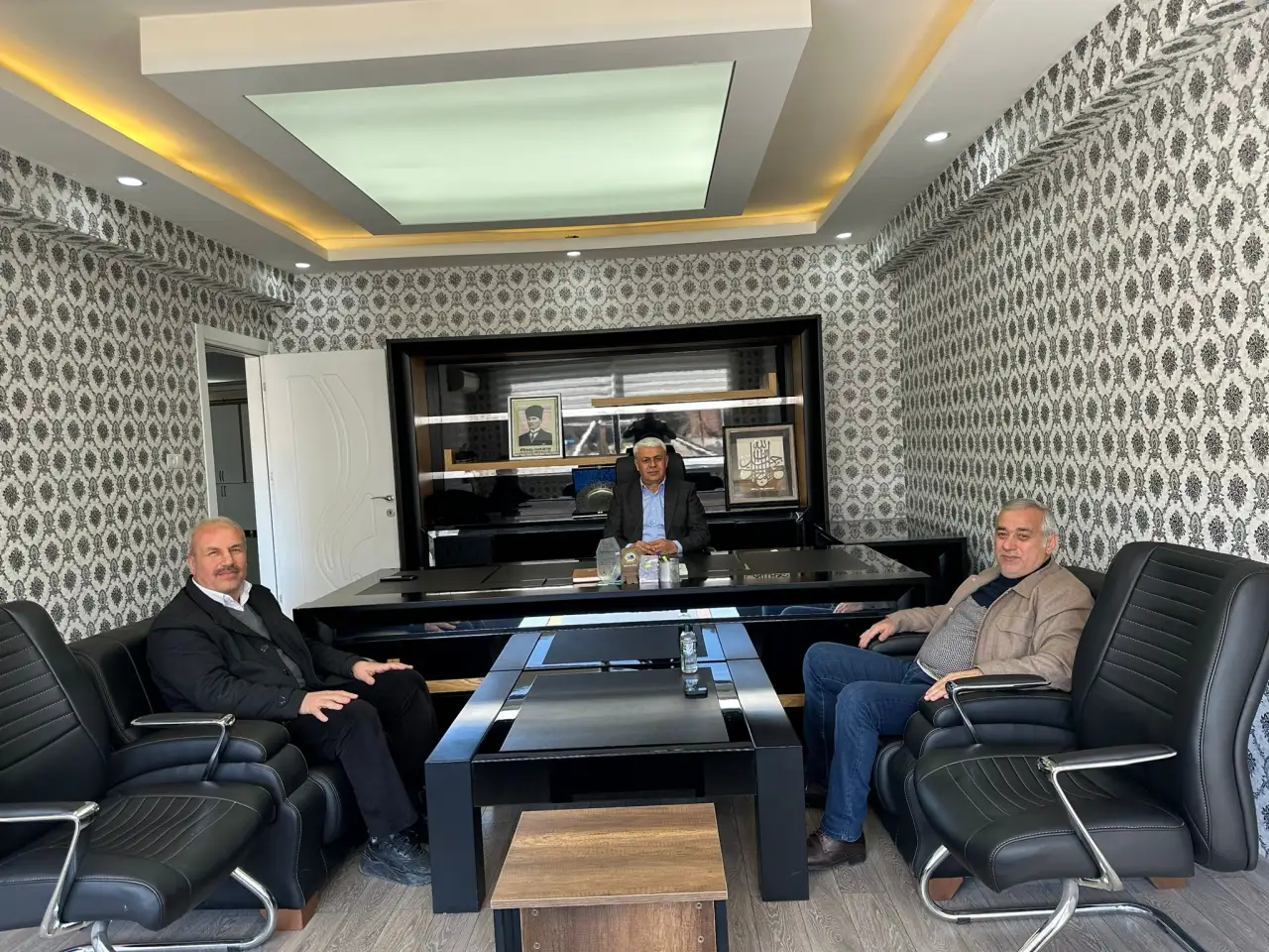 Siverek’te Önemli Buluşma: Medya ve Esnaf Temsilcileri Bir Arada